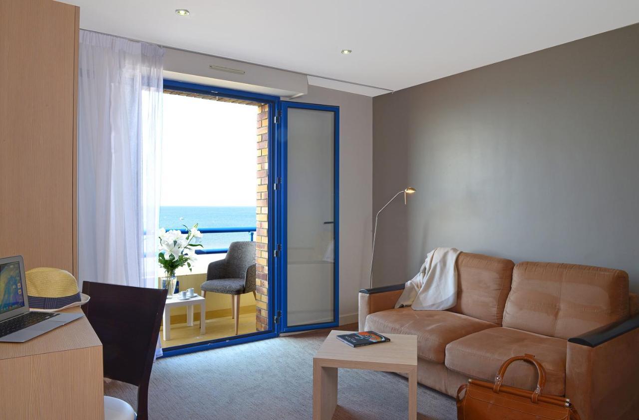 Hotel De La Plage Damgan Exteriör bild