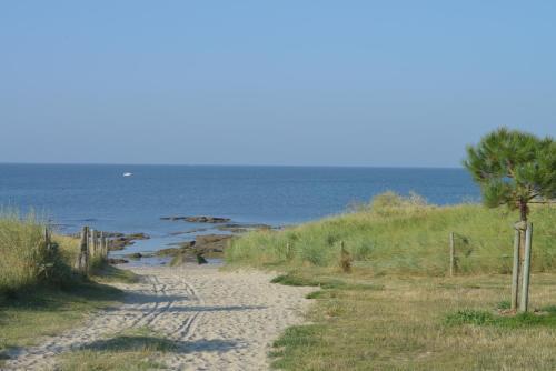 Hotel De La Plage Damgan Exteriör bild